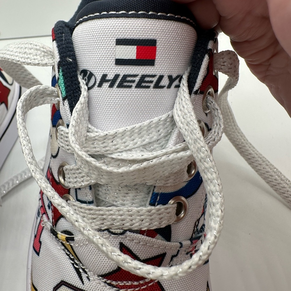 Tommy Hilfiger x Heelys Pro 20 Sneaker Skate Shoes Size Youth 1 - Picture 5 of 10